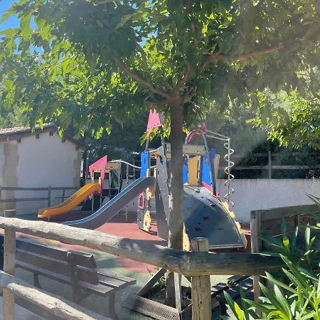 De La Treille 4* 카발레르쉬르메르