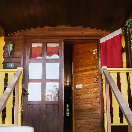 De La Treille 카발레르쉬르메르