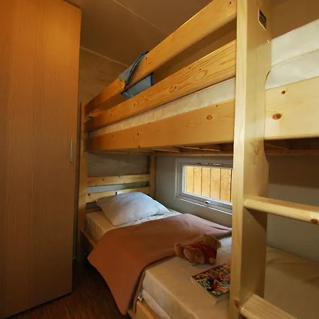 캠프장 De La Treille