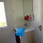 De La Treille 4*